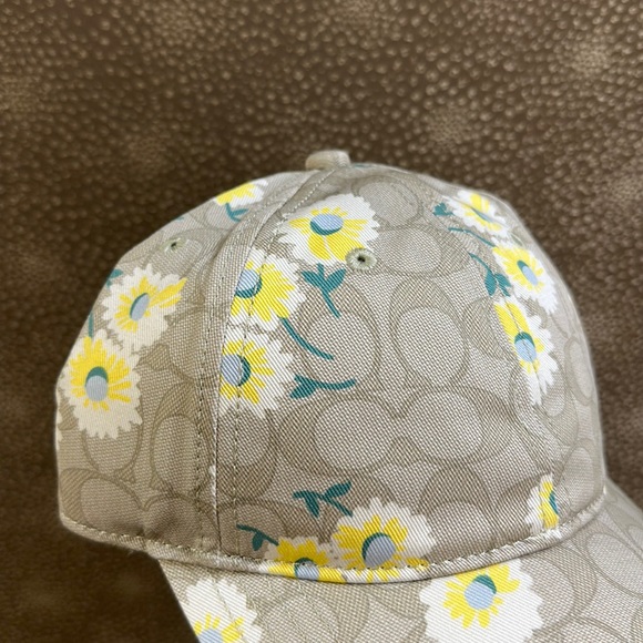 🔥🔥🔥NEW COACH Signature Daisy Hat Cap - Picture 3 of 6